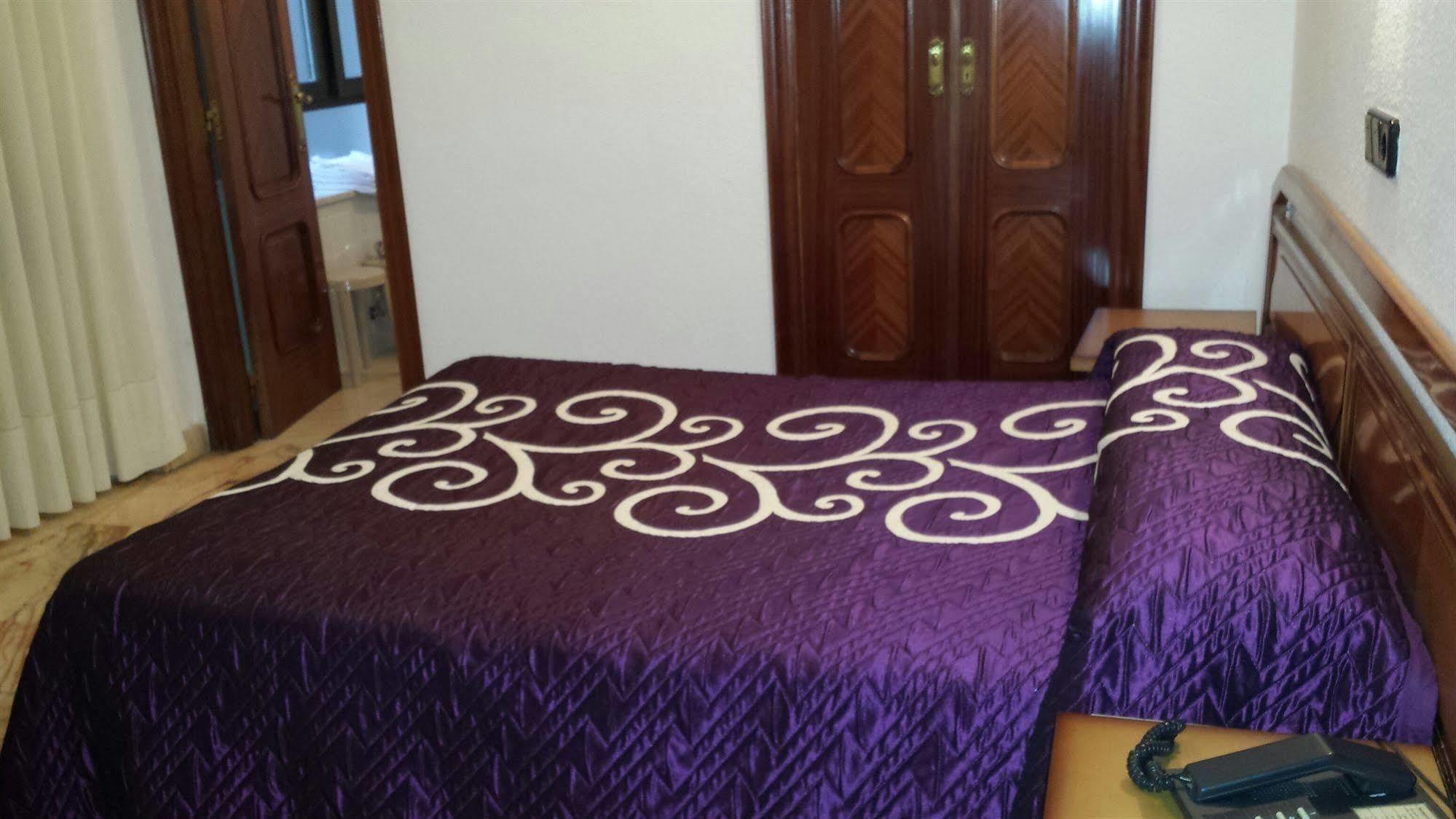 Hotel Amefa Salamanca Luaran gambar